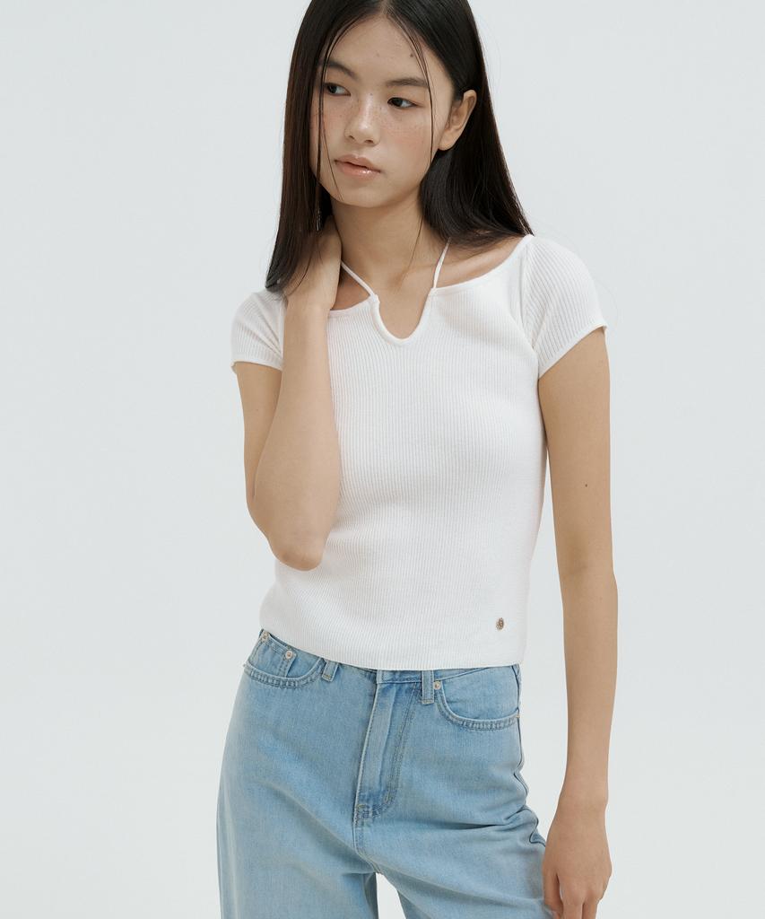LUCIR ZU Strap Neck Ribbed Knit Top (Ivory)