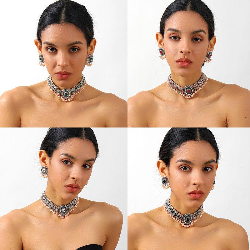 Retro Diamond-encrusted Pearl Tassel Earrings Necklace Set Retro Accessories