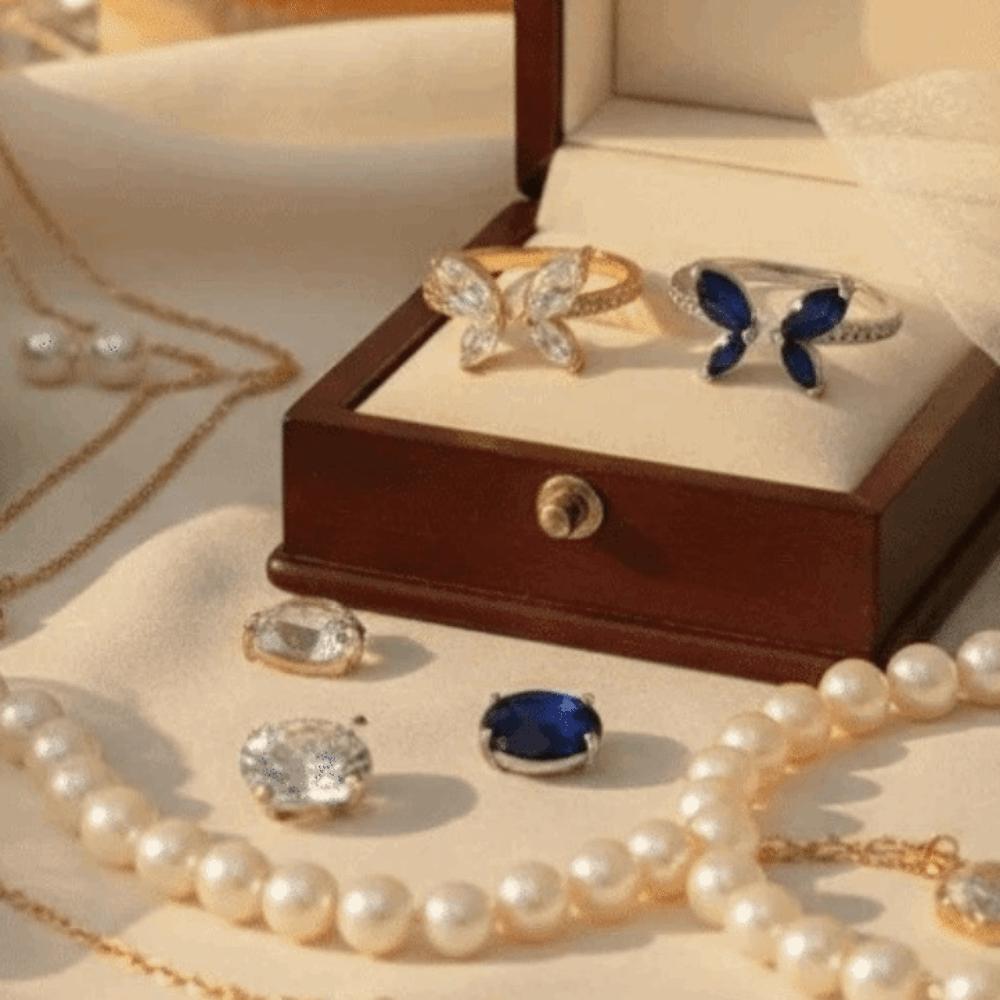 Light Luxury Butterfly Opening Ring Adjustable Crystal Ring Light Luxury Finger Jewelry  Gifts