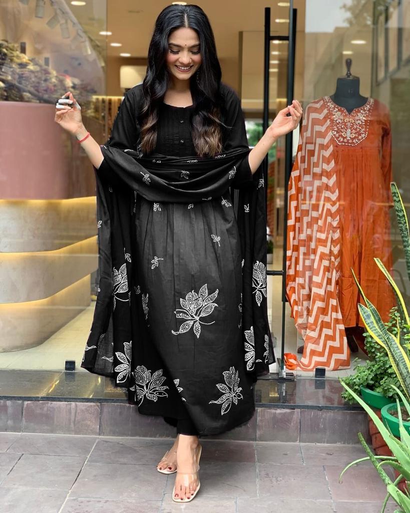 Tenue de soirée de créateur Salwar pour femmes indiennes Bollywood Top Tunique Kurti Pantalon Dupatta Ensemble