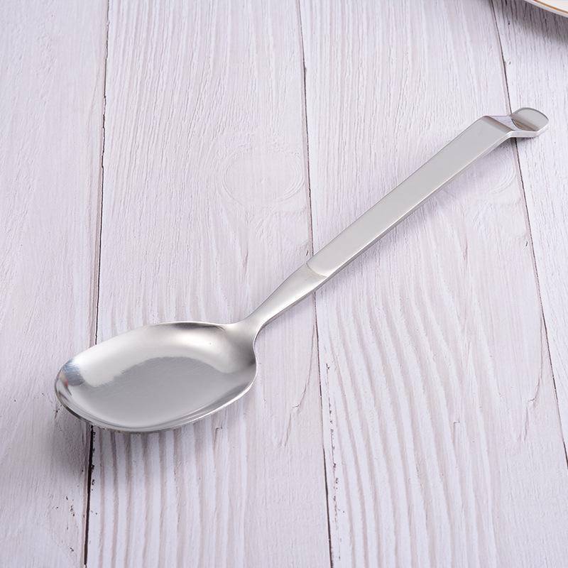 Stainless Steel Long-Handled Colander Spoon - Western Tableware for Hotels and Large Food Portions