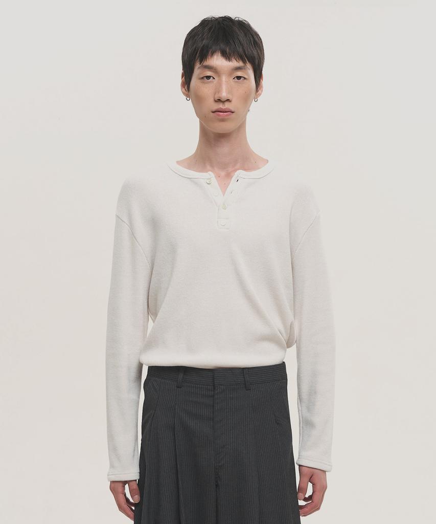 NOISE Soft Henley Neck Sleeve Knit - Ivory