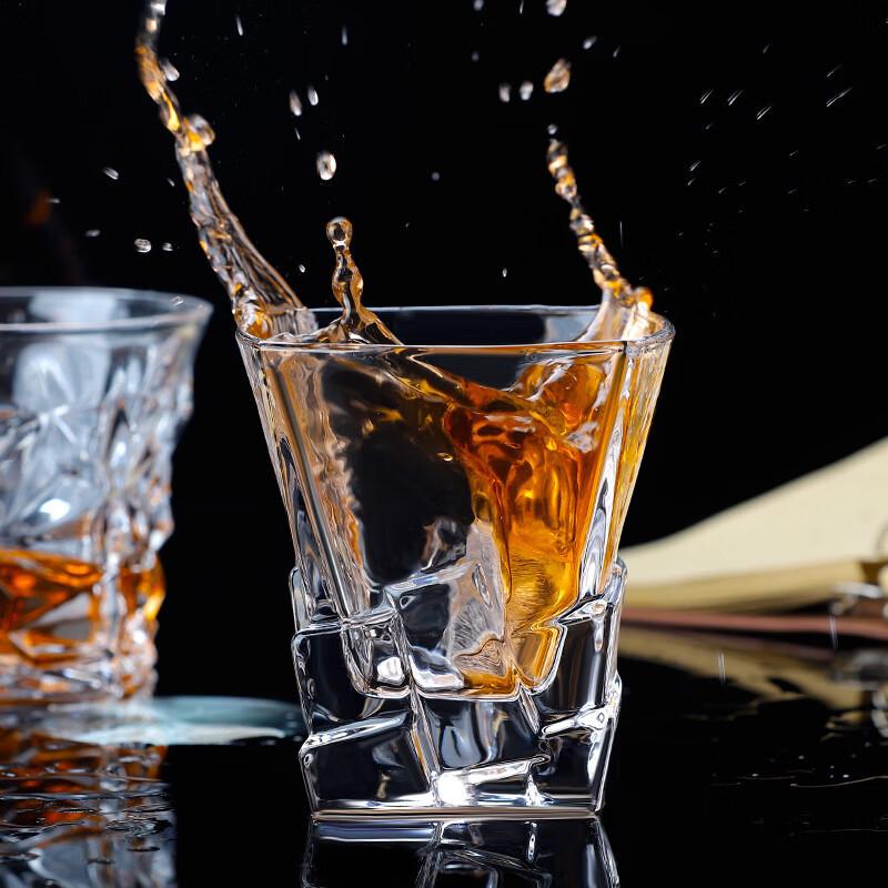 Shangqi Striped Whiskey Liqueur Glass Set