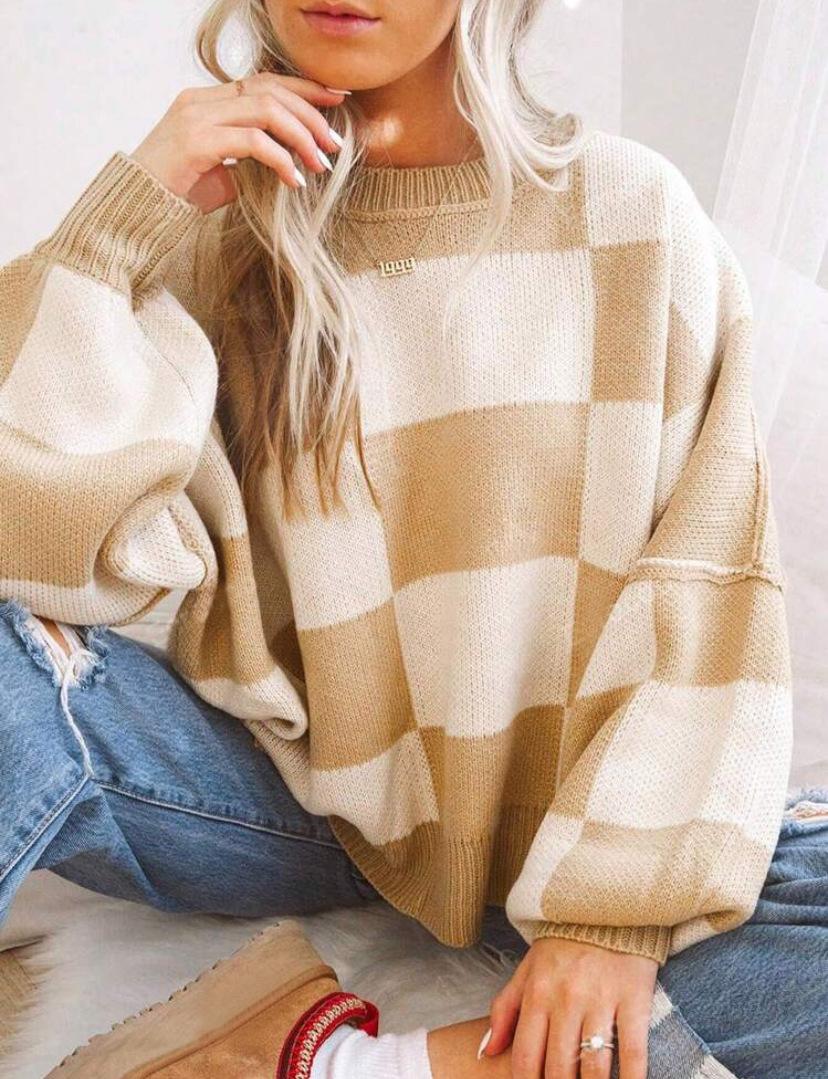 

Women s Yellow and White Checkered Oversized Knit Sweater with Ribbed Cuffs S хаки