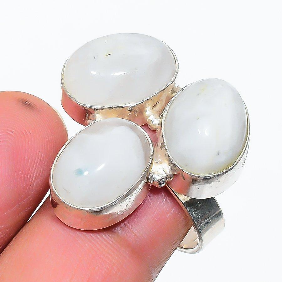 

Natural Rainbow Moonstone Gemstone 925 Sterling Silver Jewelry Ring Size 6 K9d07