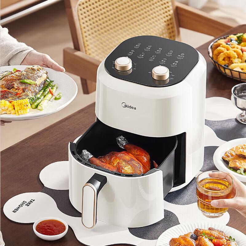Midea 4.5L Hot Air Fryer CN plug (adapter included)