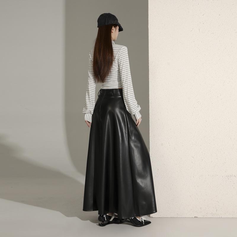 Women's High-End Retro Black PU Leather Pleated Midi Skirt - New Autumn/Winter Slim Fit, Large Swing Umbrella Style