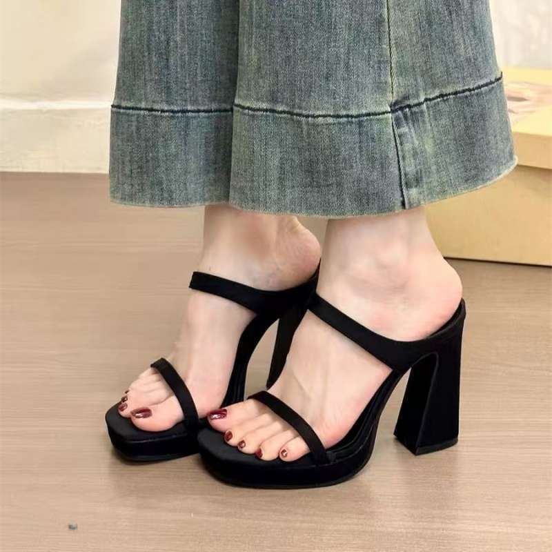 Hate the Sky High Leopard Print Thick Heel Slippers Women's Summer Wear Beautiful Open Toe Waterproof Table Super High Heels Catwalk Sandals Sandals