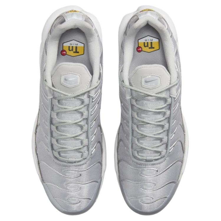 Nike Air Max Plus Metallic Silver Unisex Sneakers Grey-Fog FJ1012-095