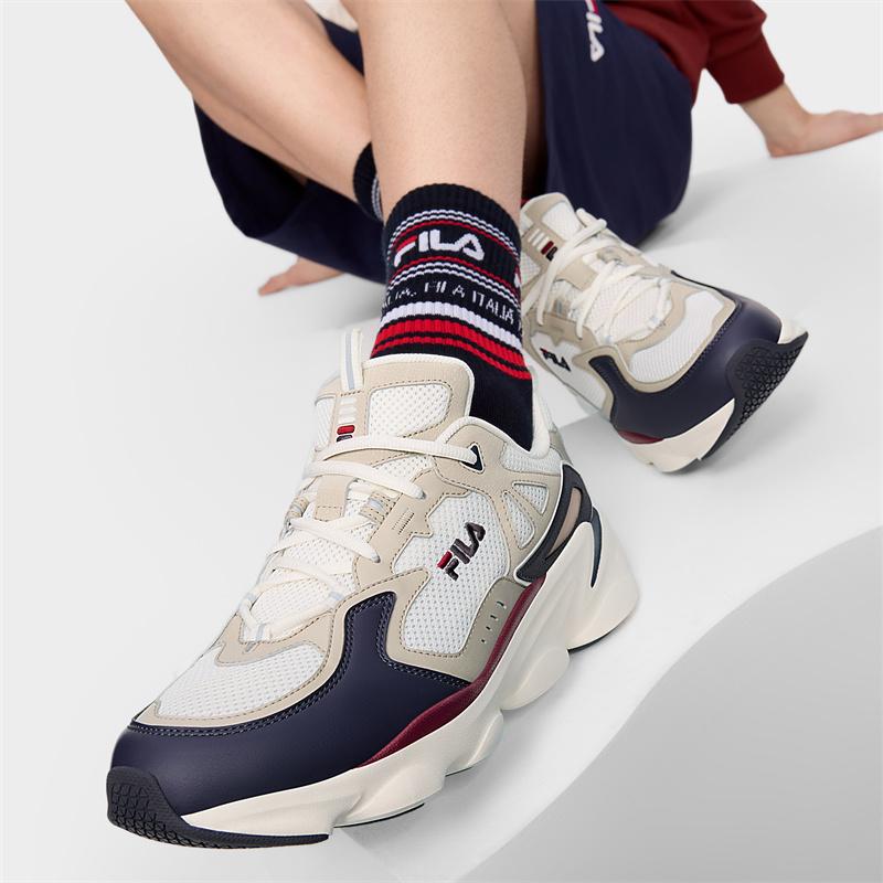 FILA Simple Thick Sole Height Increasing Low Top Casual Shoes Men sneaker White Brown F12M422111FSP