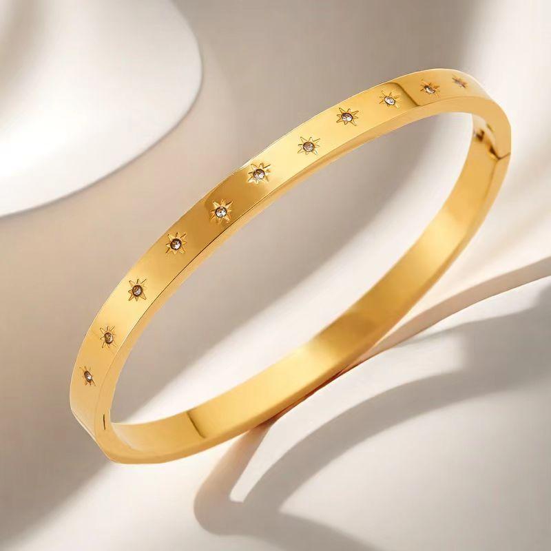 Classic High-end Stainless Steel Gold-plated 18K Silver Inlaid Zircon Fashionable 18K Bracelet