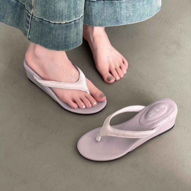 Mode Damen Keilabsatz Hausschuhe 2025 Sommer Flip Flops Damen Komfort Strandurlaub Pantoletten Schuhe Lässige Hausschuhe Leopardenmuster