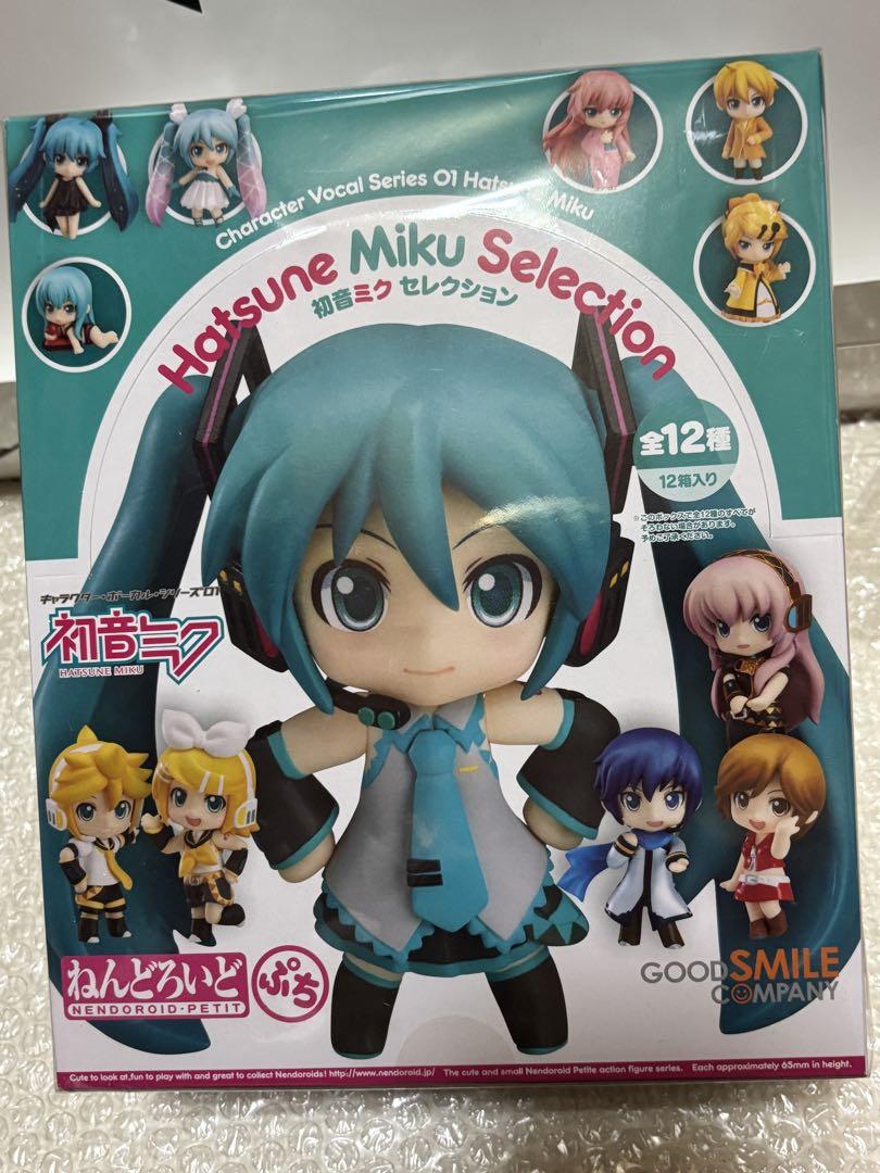 

[Б/У] [] Hatsune Miku Selection Nendoroid Petit Полный набор из 12 штук
