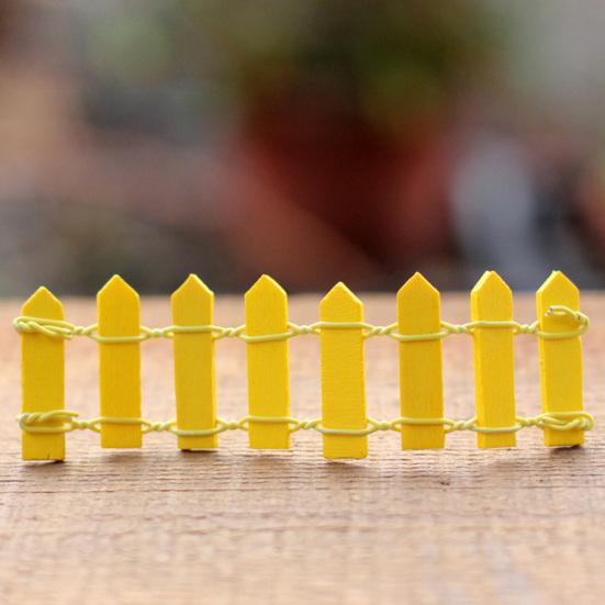 2 Pcs Mini Wood Fence Micro Landscape Ornaments 4x1.2 Inch Miniature Fairy Garden Picket Fence Figurine for Dollhouse Home Garden Plant Pot DIY Crafts