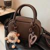 2025 Autumn and Winter Niche New Portable Boston Bag Fashionable Commuter Versatile High-end Single Shoulder Messenger Women's Bag