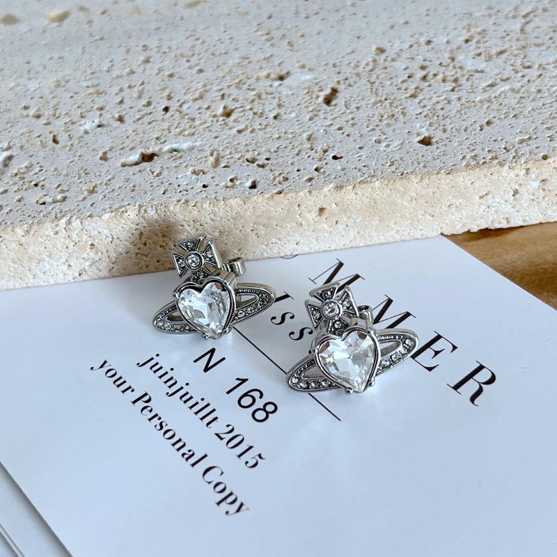 

Elegant Saturn Heart Stud Earrings with Full Diamond Inlay платиновий