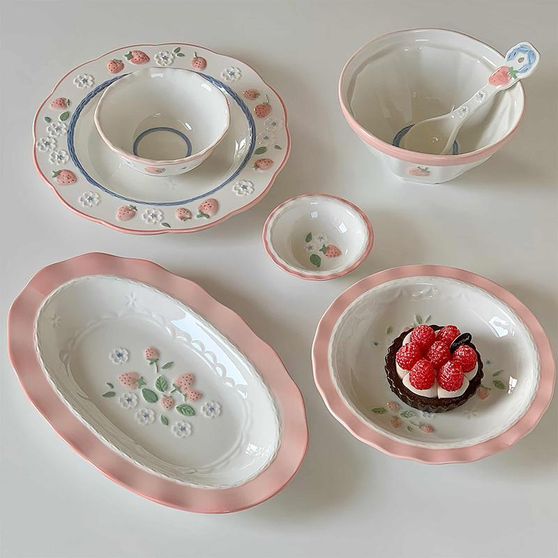 Underglaze Strawberry Relief Ceramic Tableware Household Rice Bowl Round Plate Oval Plates Taste Saucer Spoon Gift