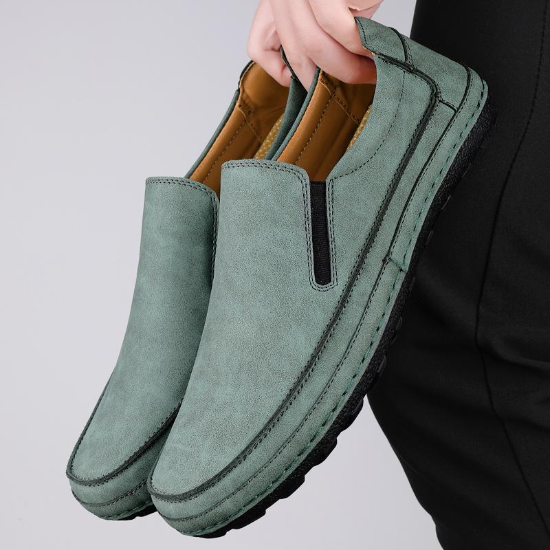 Fashion Fashion Men's Simple lightweight Flat bottomed plus size bean shoesHandmade soft comfortable Non-slip Casual Men's loafer Shoes