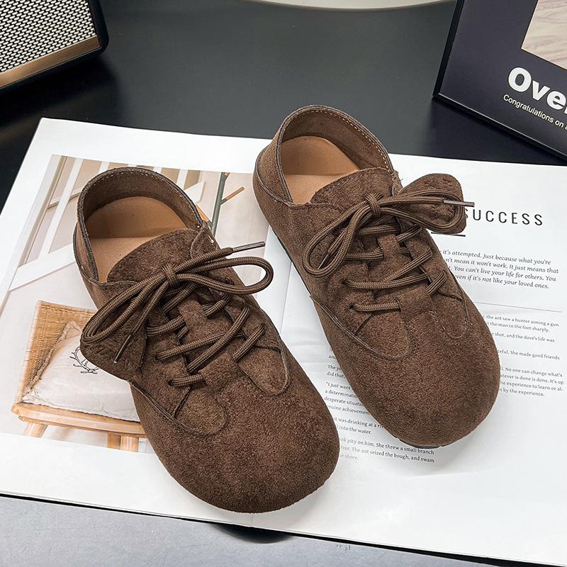 

French retro Birkenstock board shoes women s 2025 spring and autumn new flat heel casual sports two wear round head lace-up German training shoes 35 темно-коричневого