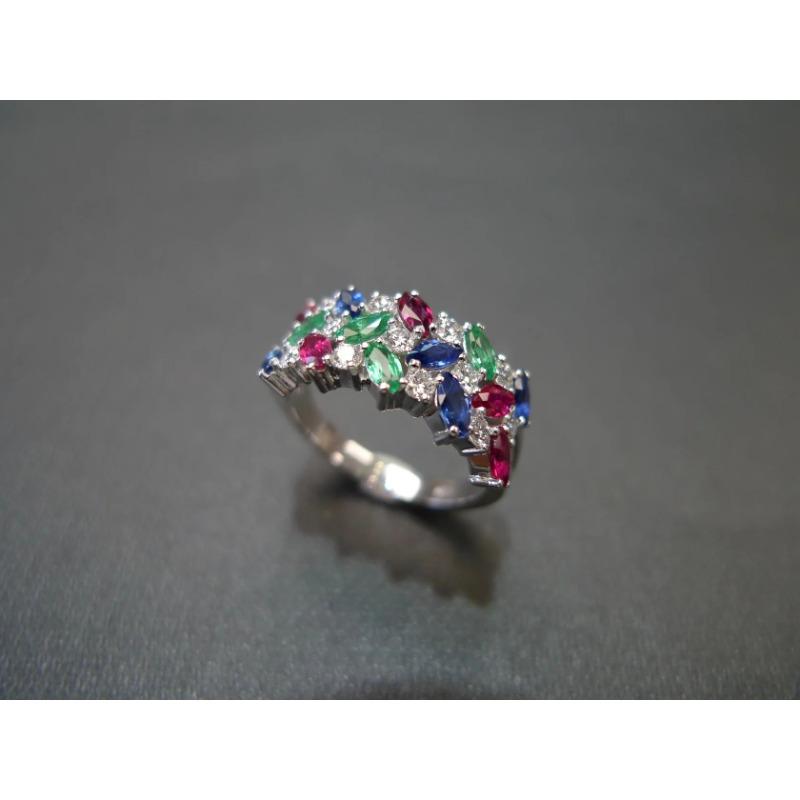 Colorful Gemstone Clter Ring, suitable for Independence Day, colorful gemstone inlay, shining gorgeous, full of festive atmosphere and personality.