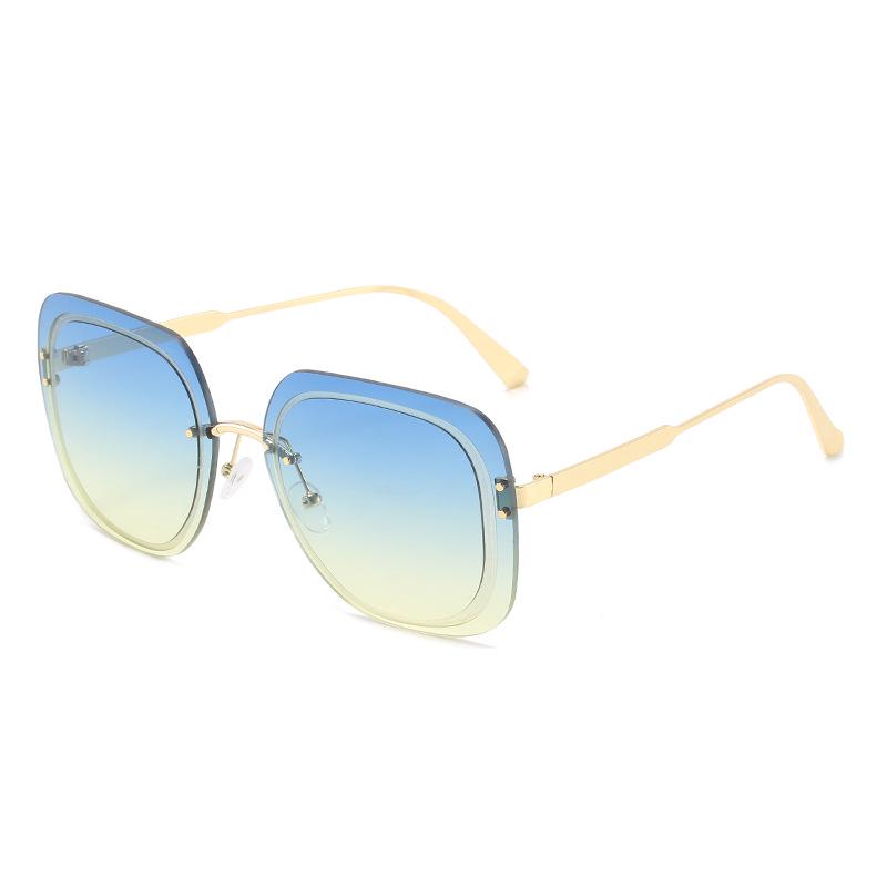2021 European and American Square Frame Sunglasses with Rice Nail Grooved Lenses for Women