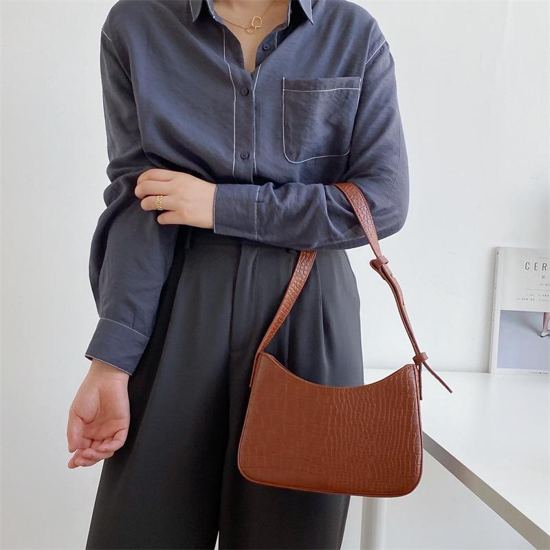 Versatile Crocodile Pattern Niche Style Underarm Bag Women's High-end Handbag Fashion Styling Shoulder Bag Women