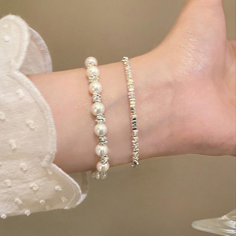 French temperament cold wind zircon star pearl bracelet light luxury bracelet sweet versatile jewelry