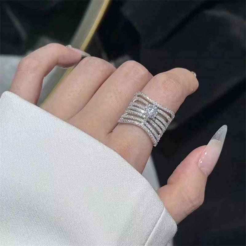 Exquisite High-End Hollow Ring: Intricate Full Diamond Design for Women, Perfect Sweet Gift, Celebrity Style Size 6