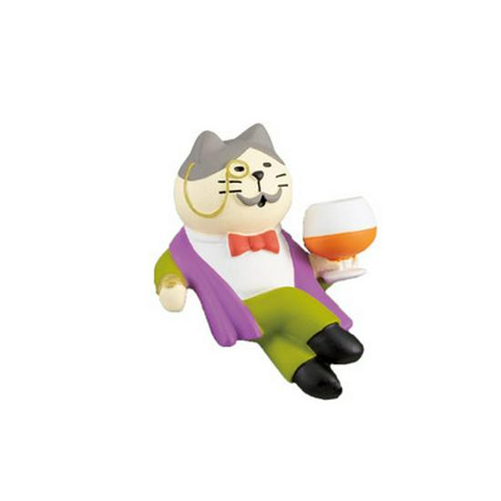 Japanese Zakka Bar Bartender Decor: Miniature Cat Resin Ornament Gift