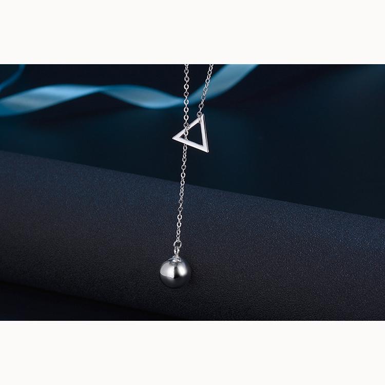 Fashionable and Elegant Geometric Triangle Sweater Chain Women Long Necklace Ladies Hundred with Necklace Jewelry Necklace