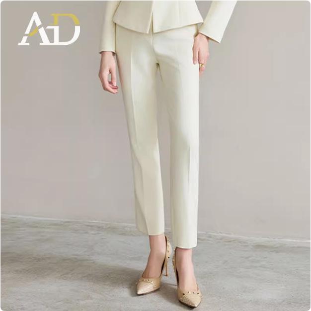 AD Women's Light-Colored Collarless Professional Suit Set - High-End Fashionable Formal Wear for Commuters