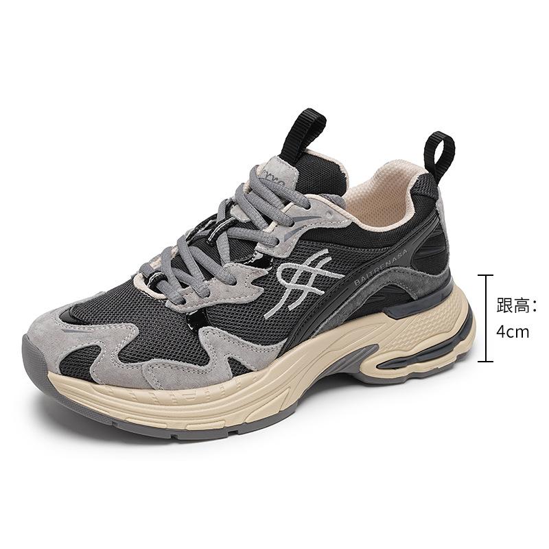 Platform shoes breathable and versatile high-end women's shoes small people show height new 2025 casual shoes dad shoes