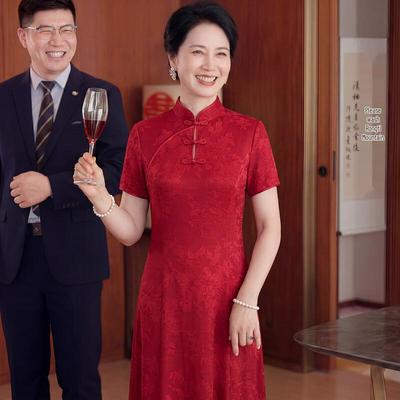 Elegant Chinese Style Mother's Banquet Dress