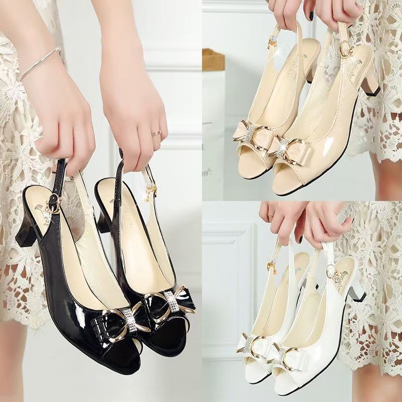 Direct Supply for Spring and Summer New One-word Buckle Fashion Casual Fish Mouth Large Size Women's Sandals