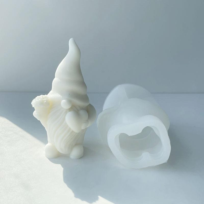 Gnome Candle Silicone Mould Cute Valentines Heart Dwarf Plaster Silicone Mold Old Man Ornaments Mold for DIY Crafts