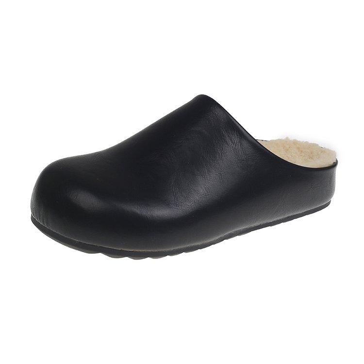 Korean version thick soled and plush warm half drag women's shoes 2026 autumn and winter new item Baotou casual plush Boken shoe