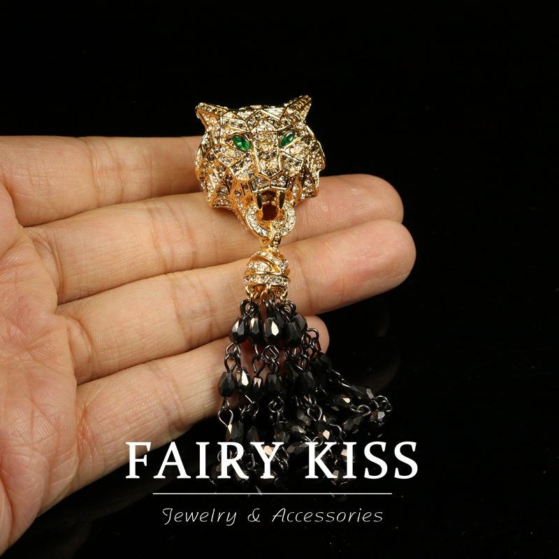 

Роскошные серьги-кисточки с леопардовой головой, с открытым плечом, серьги-гвоздики, придворный стиль, элегантный женский набор колец с кристаллами и бриллиантами