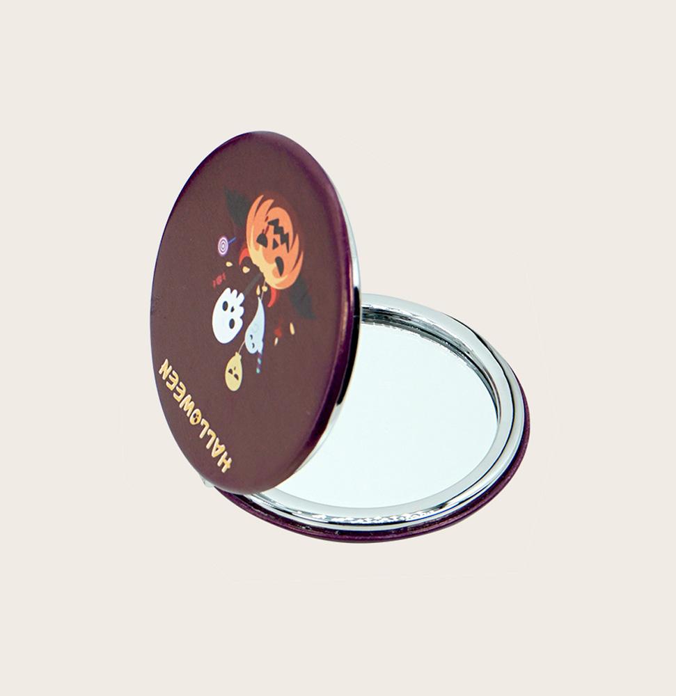 

Round Dual-Sided Flip Mirror Pocket Mirror Halloween Pumpkin Devil Compact Vanity Mirror Portable Travel Mirror for Beauty