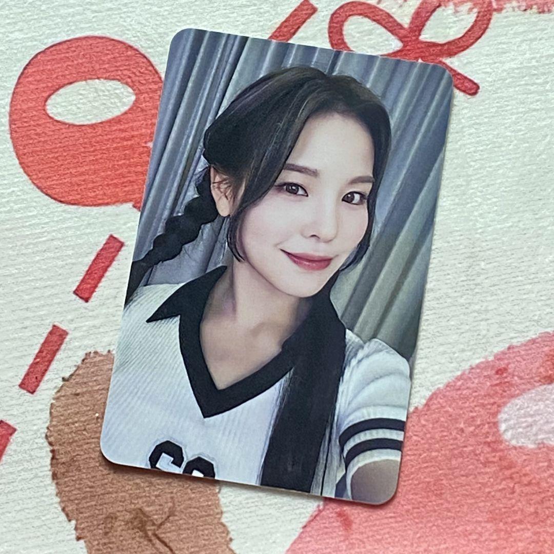 

[USED] NiziU Mako HEARTRIS All Attendance Limited Edition Trading Card