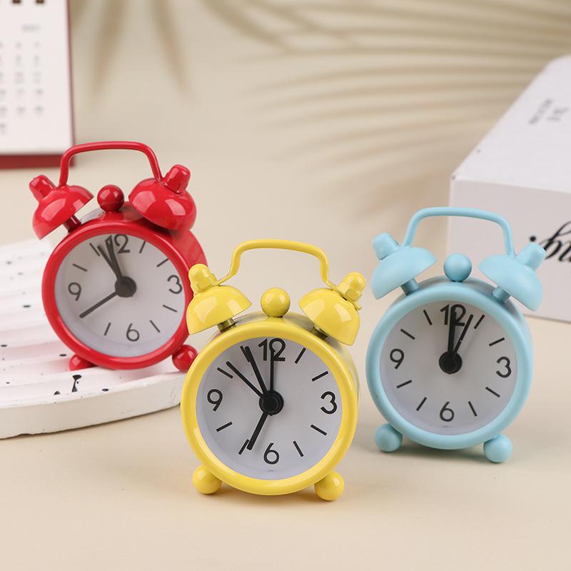 1Pc Creative Quartz Round Alarm Clock 4Cm Mini Metal Small Alarm Clock Portable Desktop Home Decoration