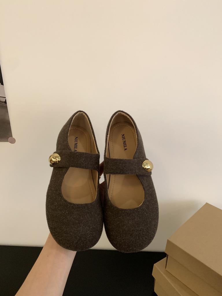 Late evening breeze gentle suede Mary Jane shoes women's single shoes 2025 new French retro with skirt ballet shoes ladyshoes