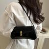 Women's Vintage Solid Color Smooth Texture Shoulder Bag Elegant PU Leather Flap Small Underarm Bag  for Dating, Outings, Parties
