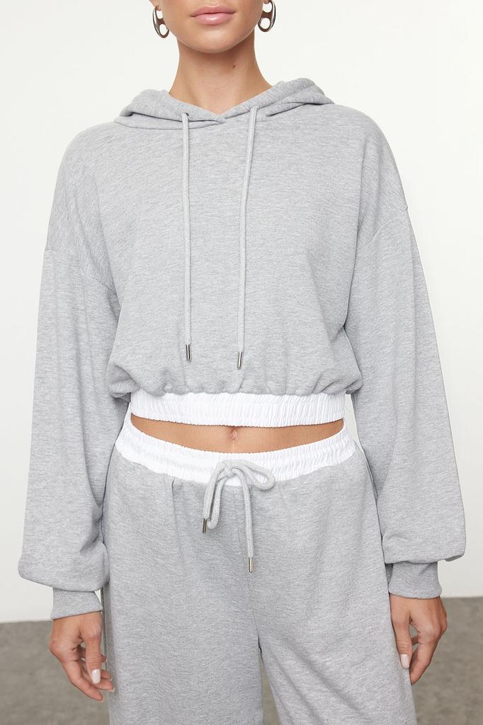 Women's Fashionable Stylish Sweatshirt Gray Melange Regular Fit Thick Knitted Sweatshirt with Woven Garnish