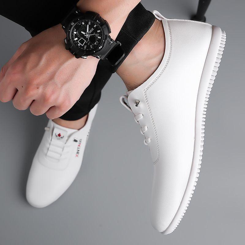 Men's new breathable and deodorant white casual shoes soft sole soft surface men's shoes pc