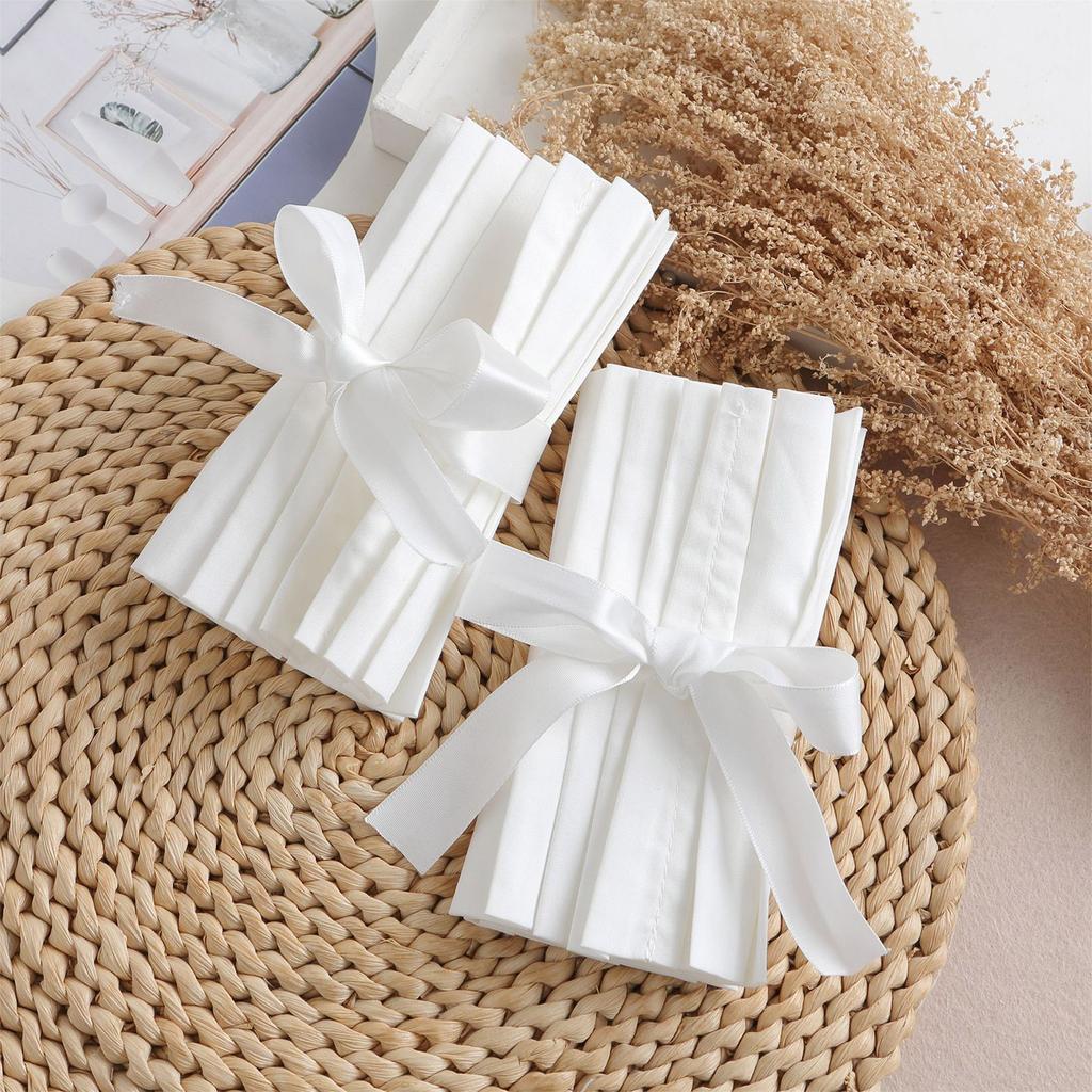 Women Wrist Cuffs Detachable Simple Cuffs Winter Autumn Shirts Sweater Sweatshirt Elegant Pearls Buttons