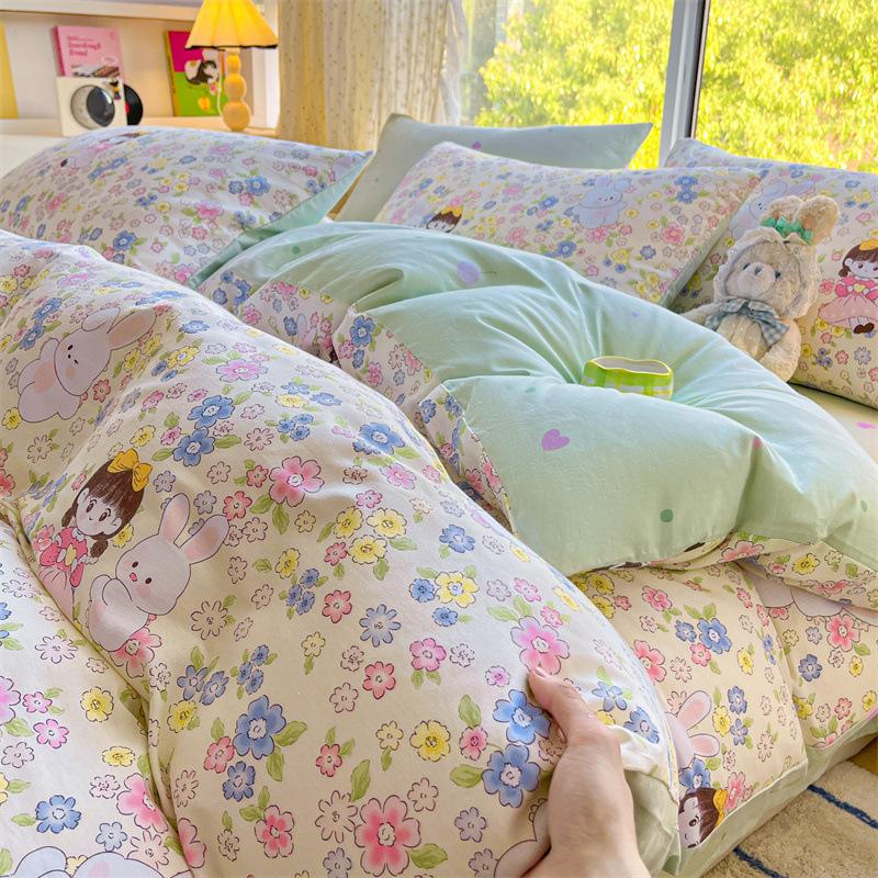 Bedding Four-piece Set, Cotton Pure Cotton Floral Quilt Cover, Bed Sheet Dormitory Three-piece Set