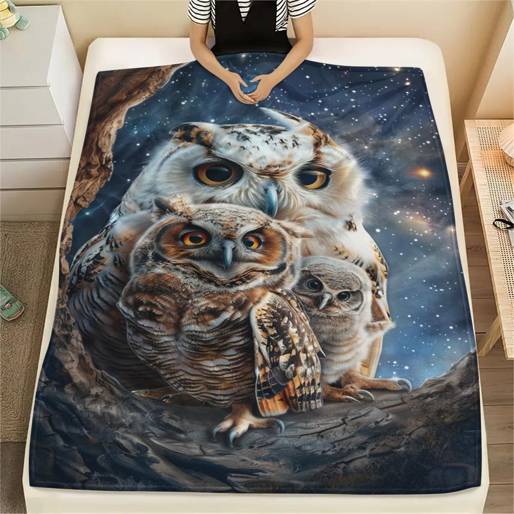1Pc Cartoon Print Flannel Blanket, High Quality Comfortable for All Seasons, Home Decor, Warmth and Comfort, Perfect for Christmas Birthday Gift
