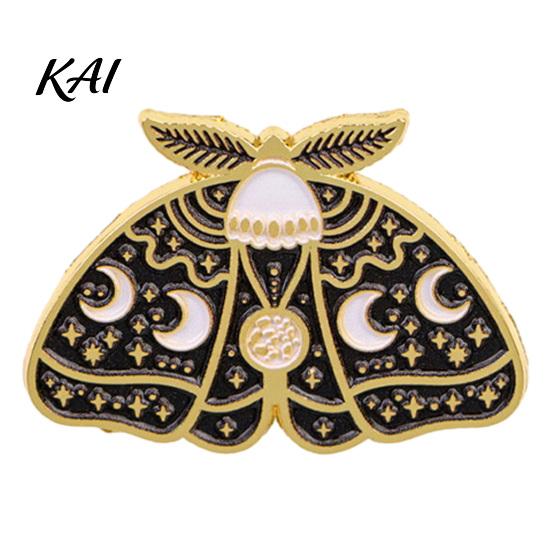 Moth Clothing Accessory Vintage Enamel Brooch, Cartoon Insect Alloy Lapel Pin, Men Jewelry Women Accessories for Suit Dress Coat Scarf Retro