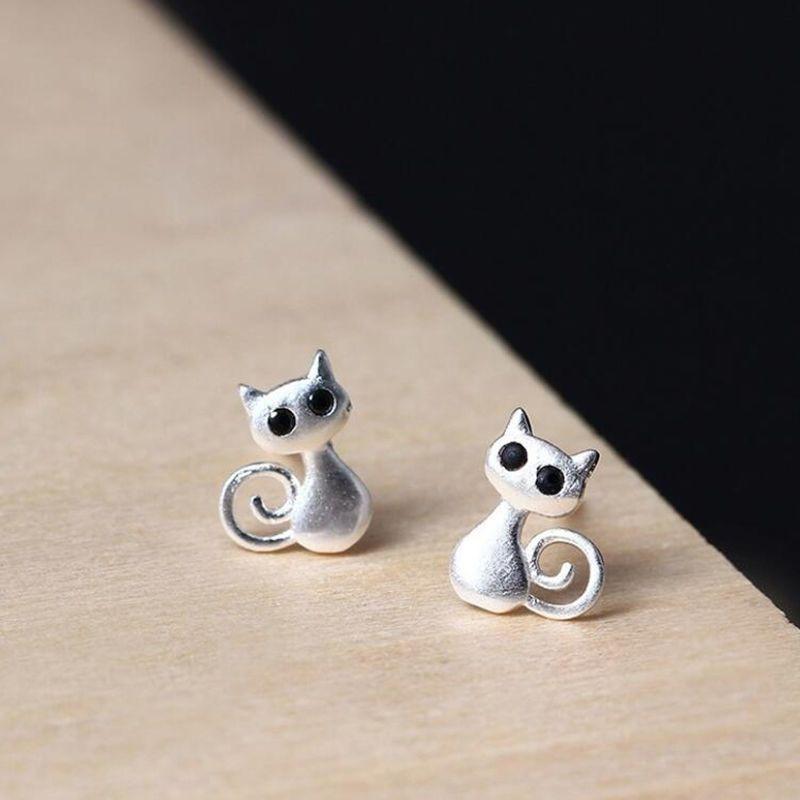 Cute Black Eyes Crystal Cat Stud Earrings for Teens Fashion Jewelry for Daily School Wear Birthday Gift for Girls
