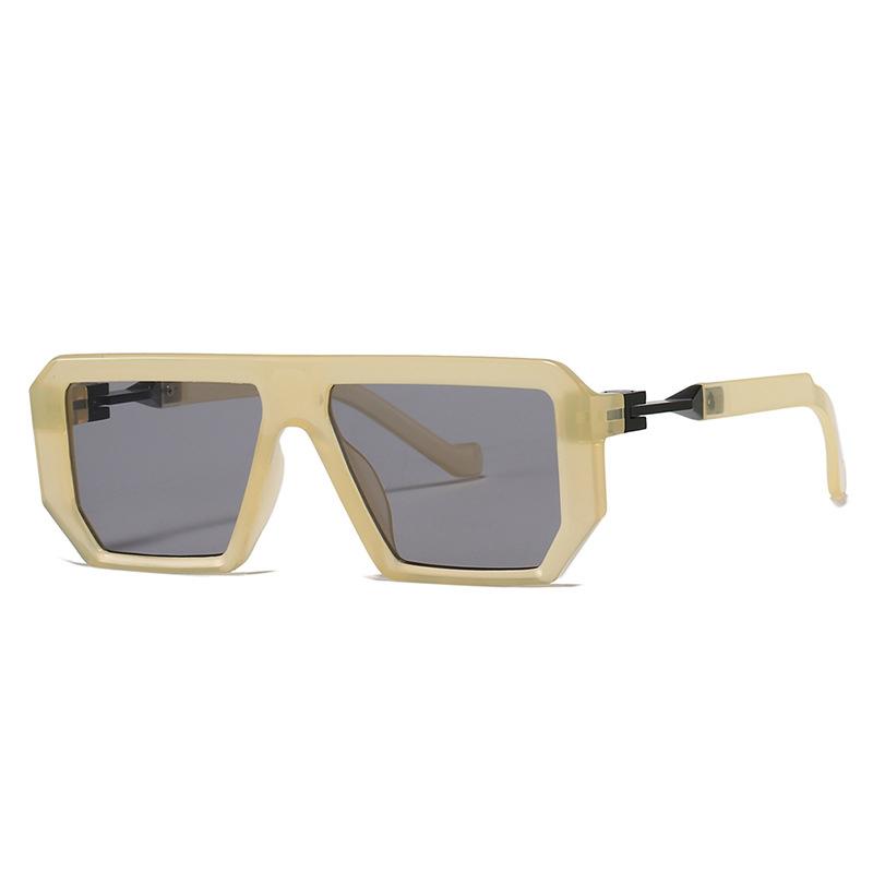 Timeless Retro Stylish High End Designer Style Travel Friendly Oversized Square Shaped Female Male For Both Women Sun Glasses